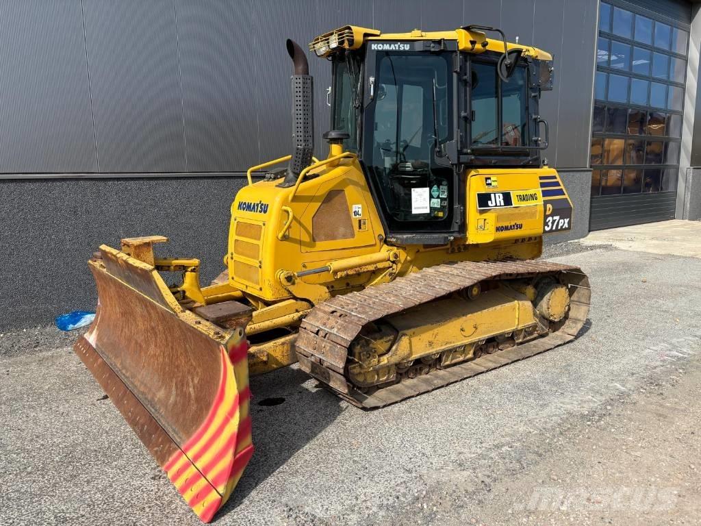 Komatsu D37 PX-23 Bulldozer