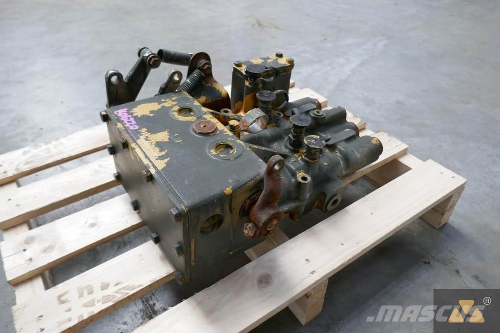 CAT 3T-6443 Transport Sonstige