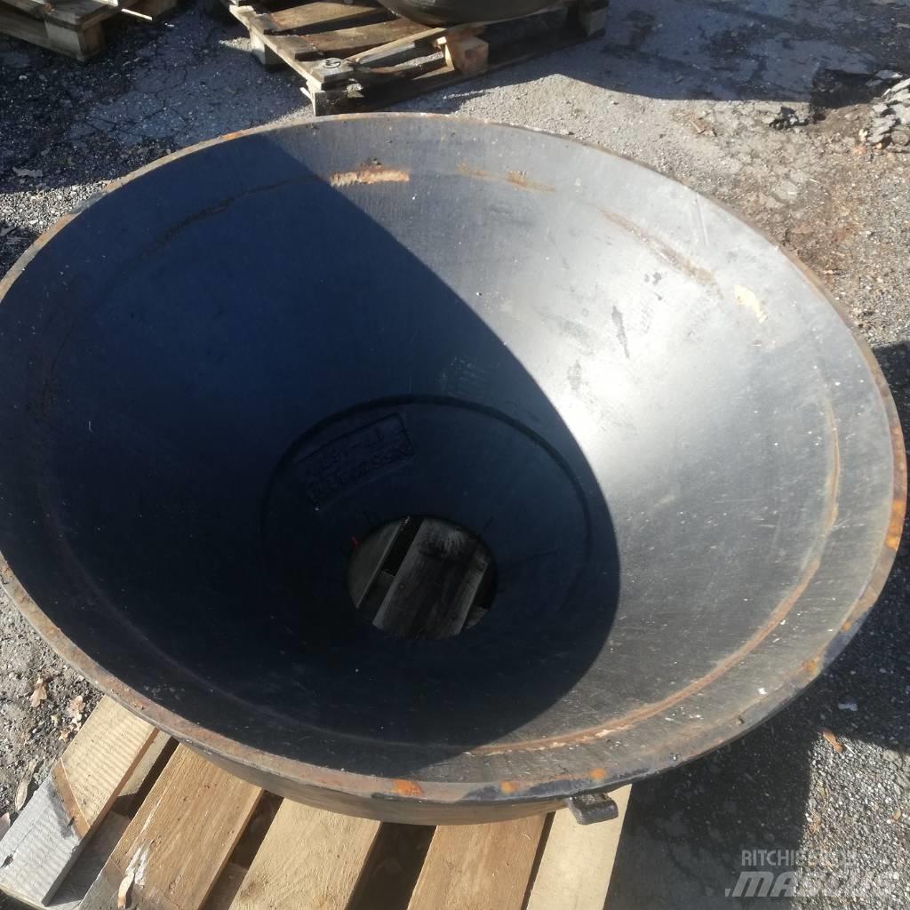 Metso HP 4 Mantle Mobile Brecher