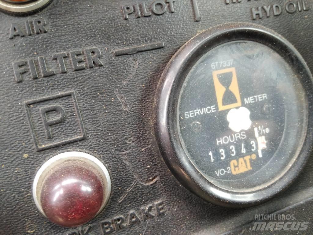 CAT 988 B Radlader
