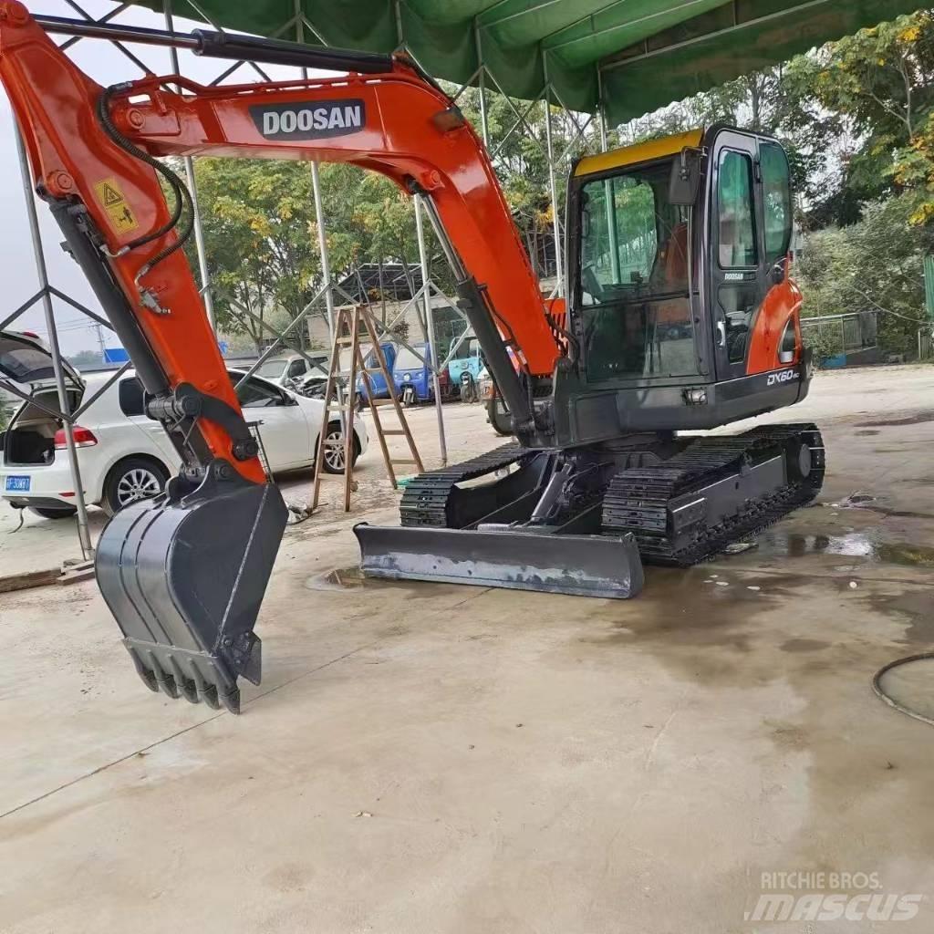 Doosan DX 60-9 C Raupenbagger