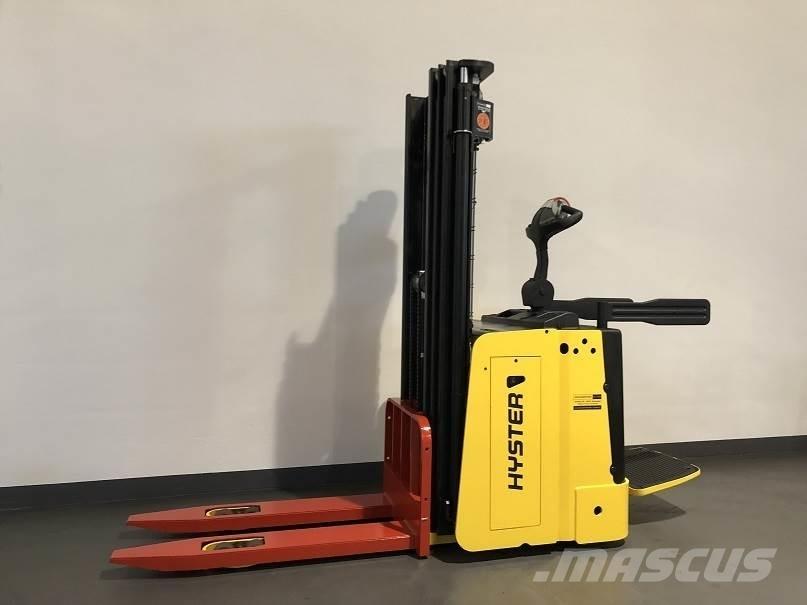 Hyster S1.5S Selbstfahrstapler