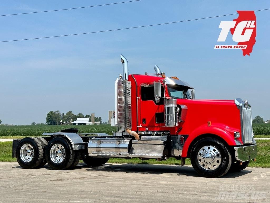 Kenworth W900 Sattelzugmaschinen