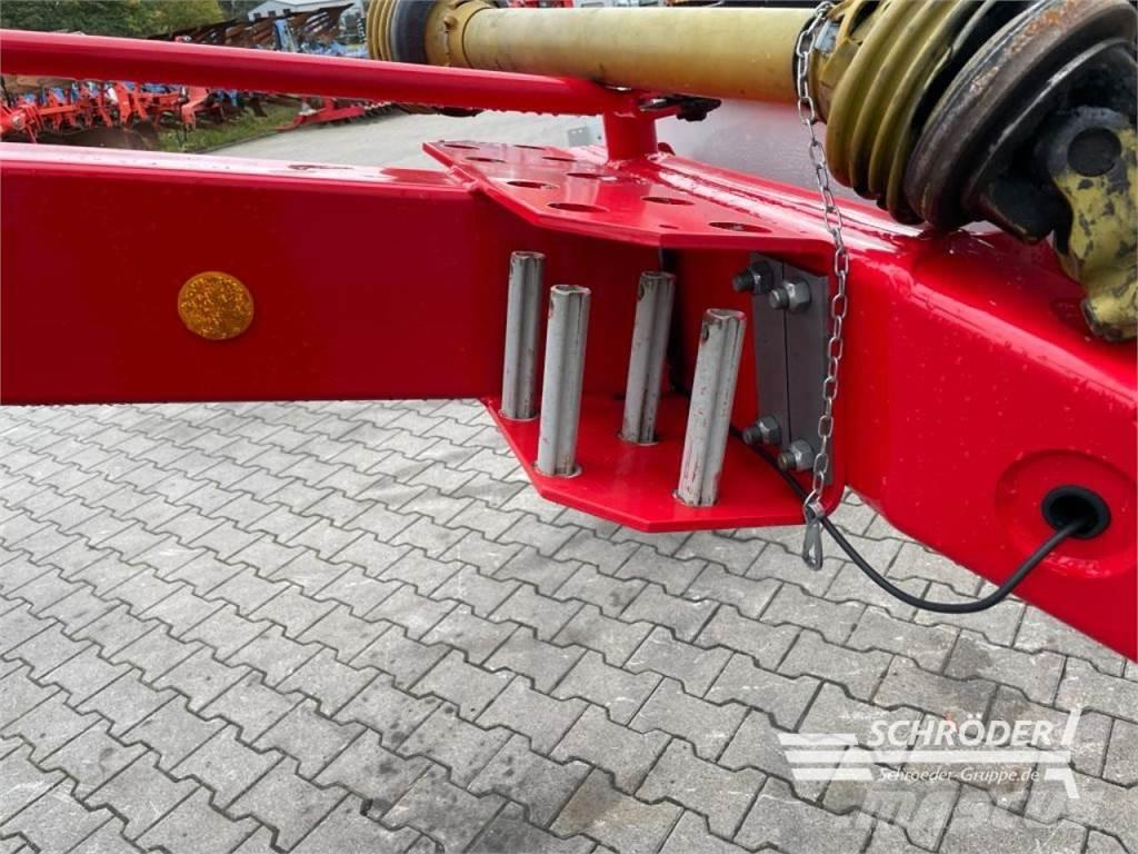 Pöttinger TOP 652 Schwader