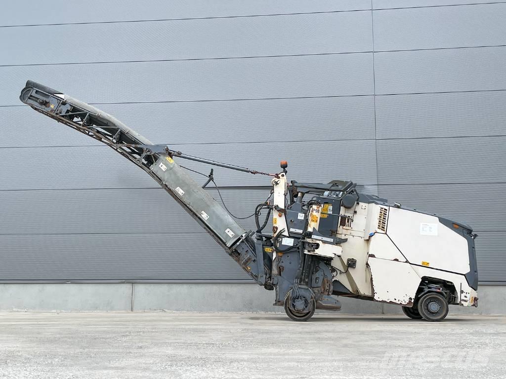 Wirtgen W 50 RI Asphaltfräsen