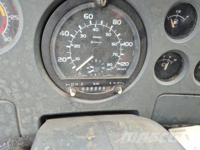 DAF 45.180 Pritschenwagen/Pritschenwagen mit Seitenklappe