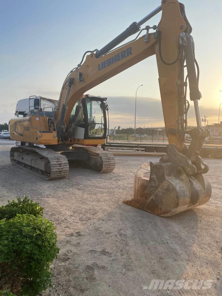 Liebherr R922 NLC Raupenbagger