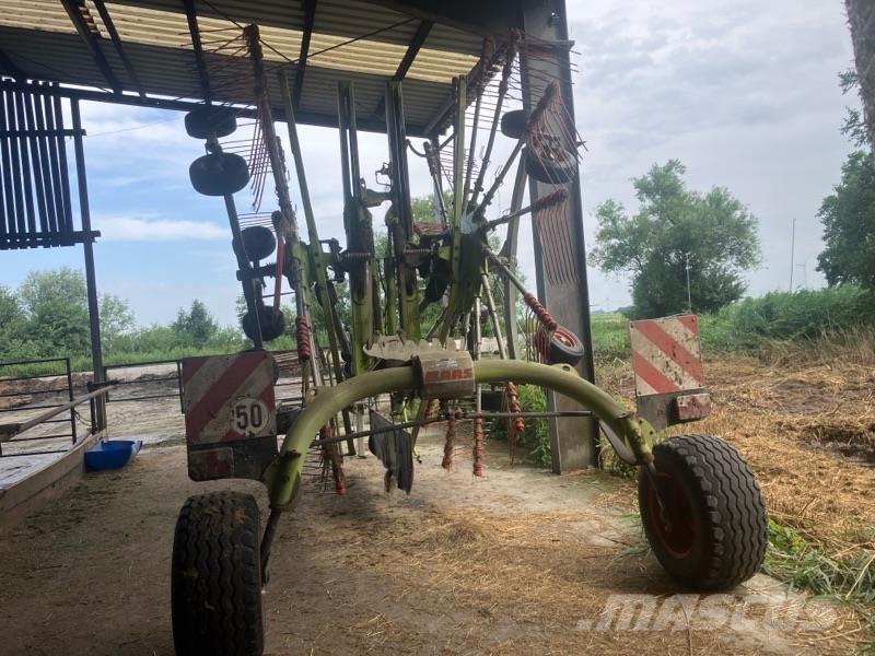 CLAAS Liner 2900 Schwader