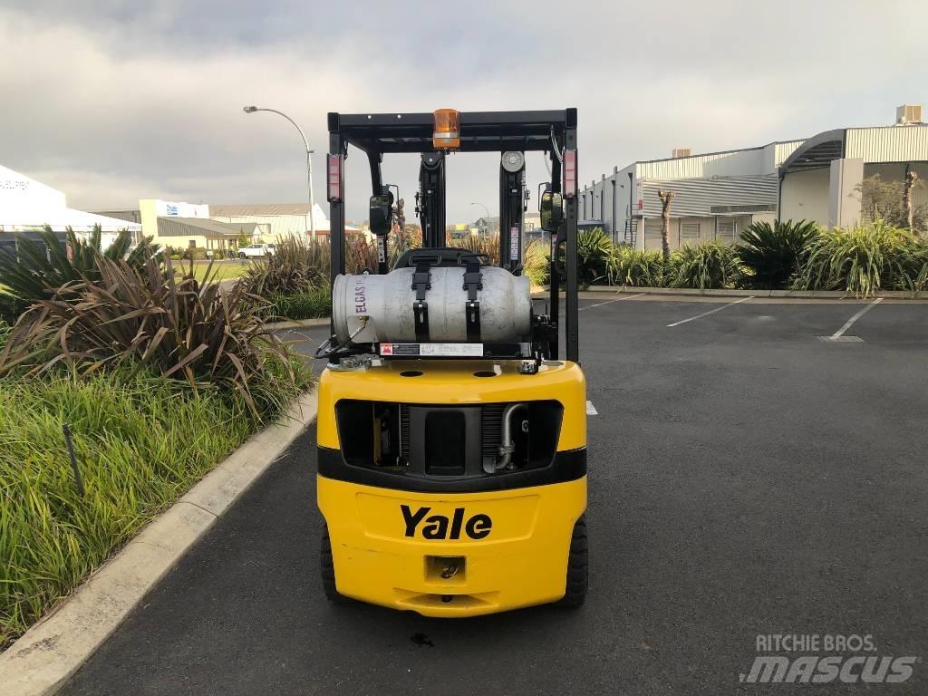 Yale MX Diesel Stapler