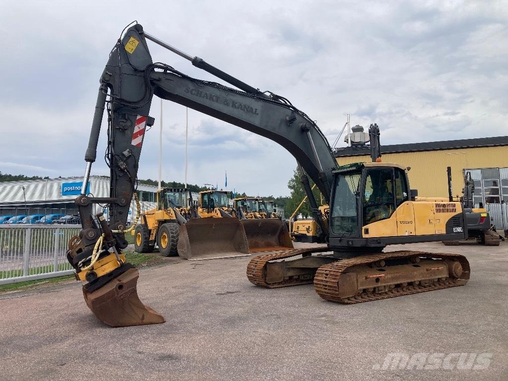 Volvo EC 240 C L Raupenbagger