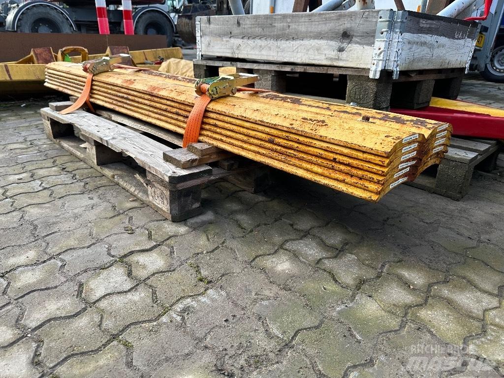 CAT 140 G Grader