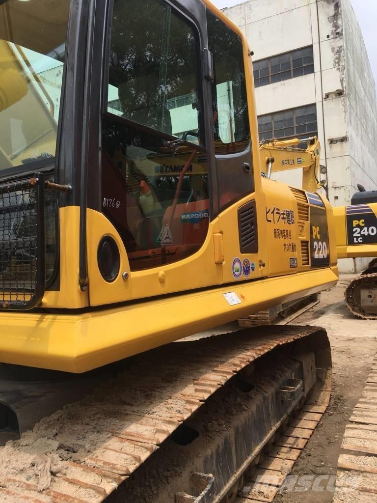 Komatsu PC 200-8 Raupenbagger