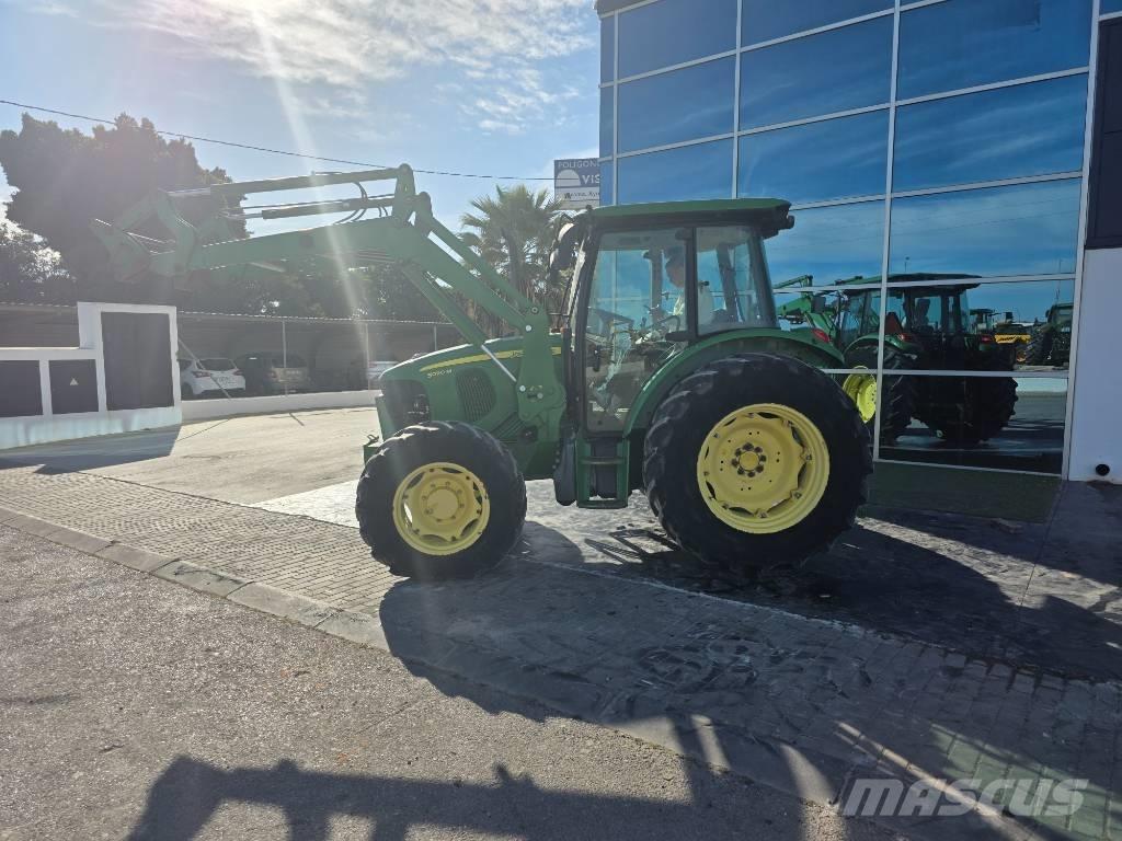 John Deere 5090 M Traktoren