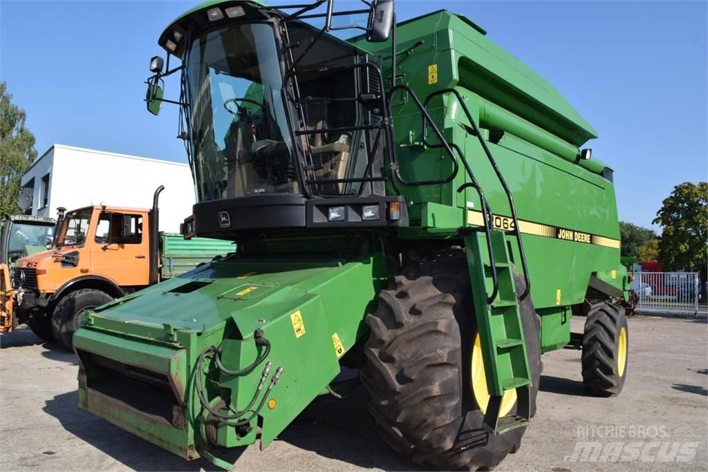 John Deere 2064 Mähdrescher