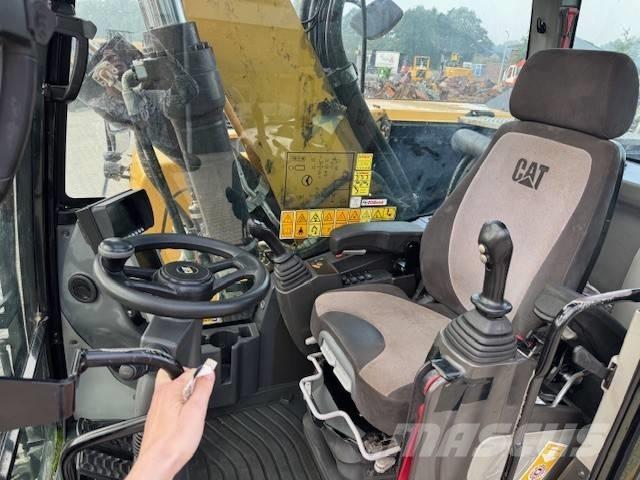 CAT M 320 F Mobilbagger