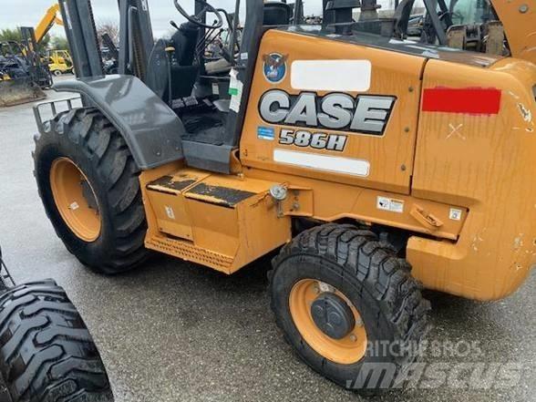 CASE 586H Geländestapler