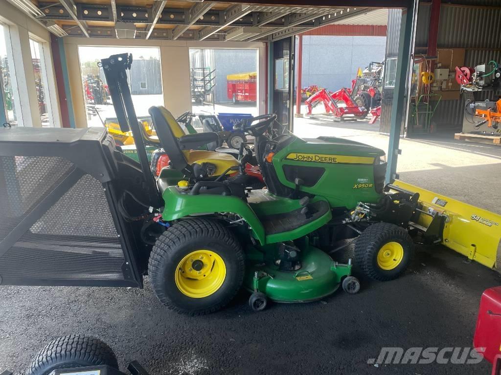 John Deere X 950 R Reitermäher