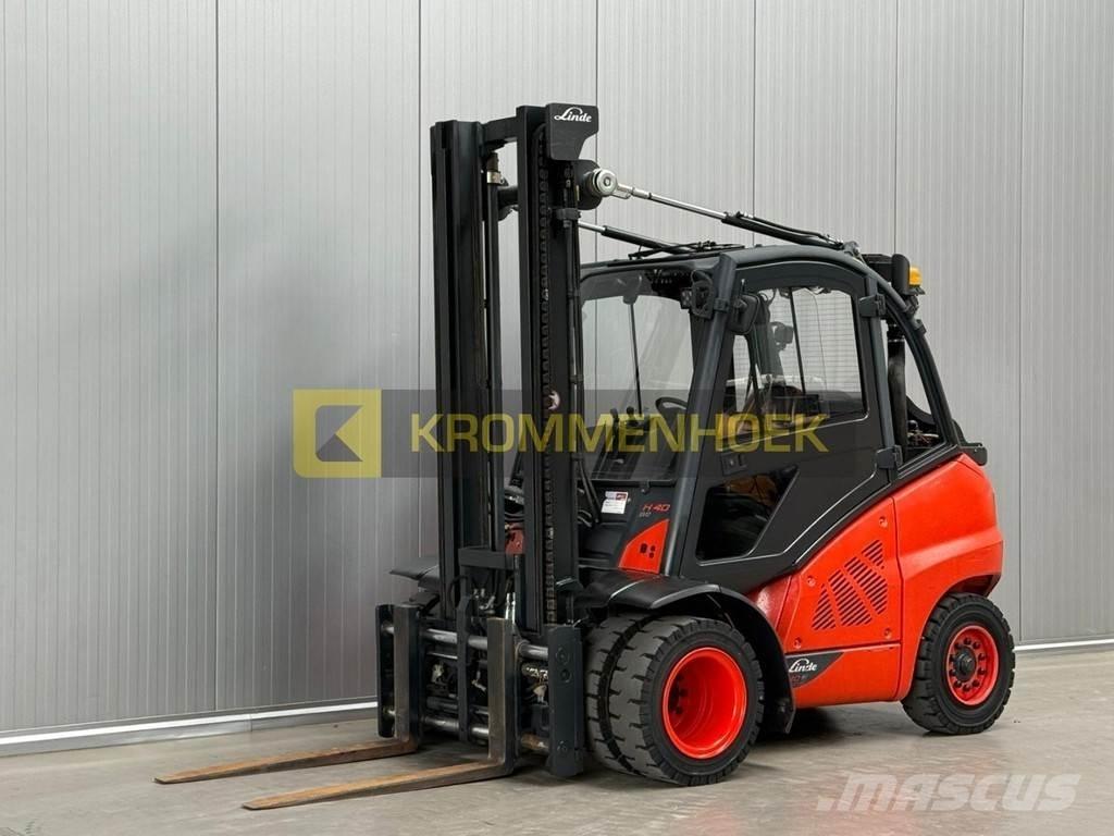 Linde H 40 T-02 Gas Stapler