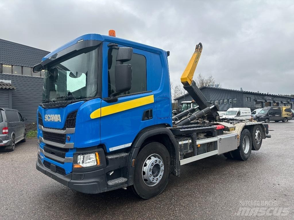 Scania P 360 Abrollkipper