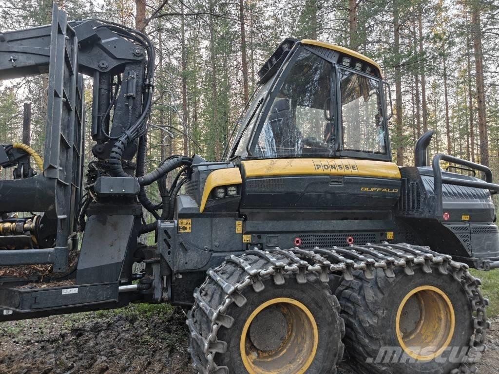 Ponsse Buffalo 8W Forwarder