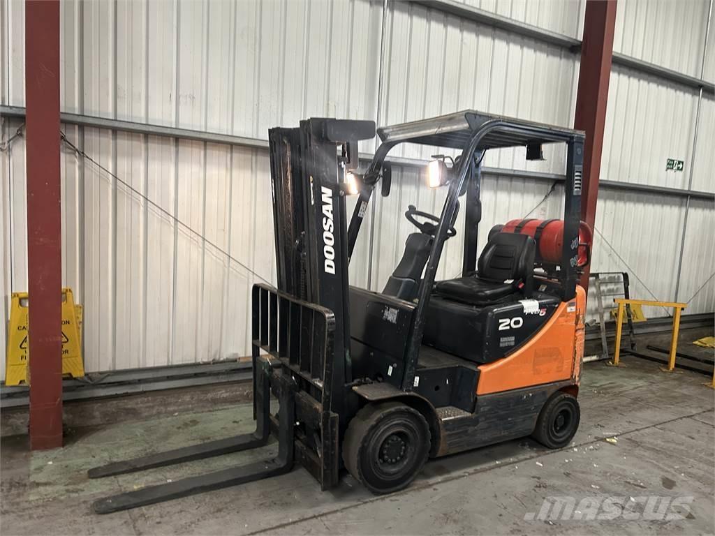 Doosan G20SC-5 Gas Stapler