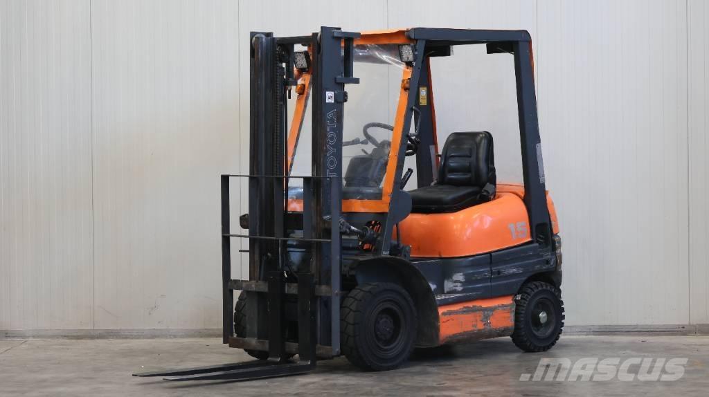 Toyota 6FDL15 Diesel Stapler