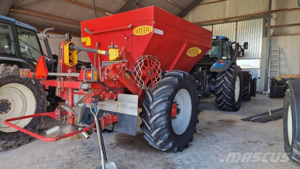 Bredal K 65 Mineraldüngerstreuer