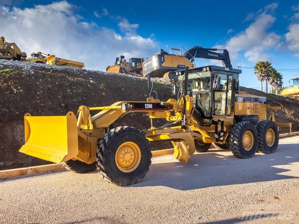 CAT 120 H VHP Grader