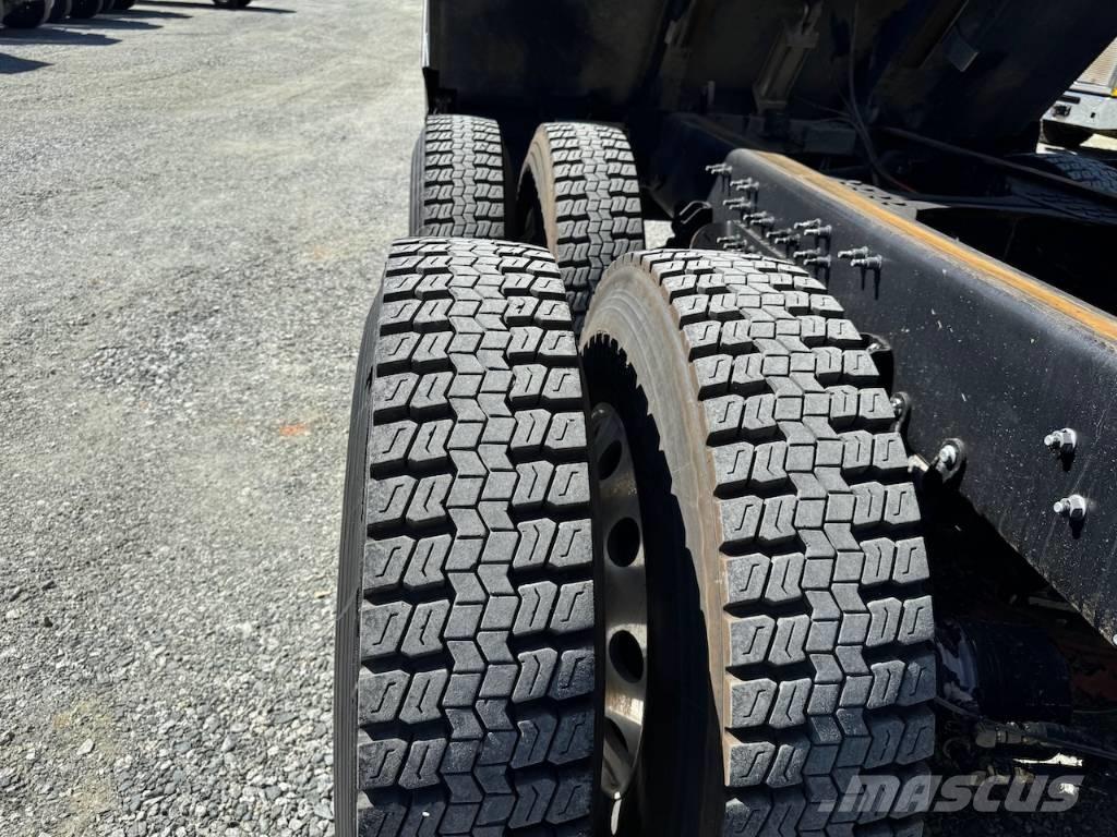 Mack Granite 84FR Kipper