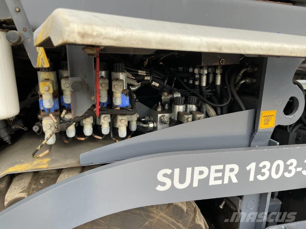 Vögele SUPER 1303-3I Strassenfertiger