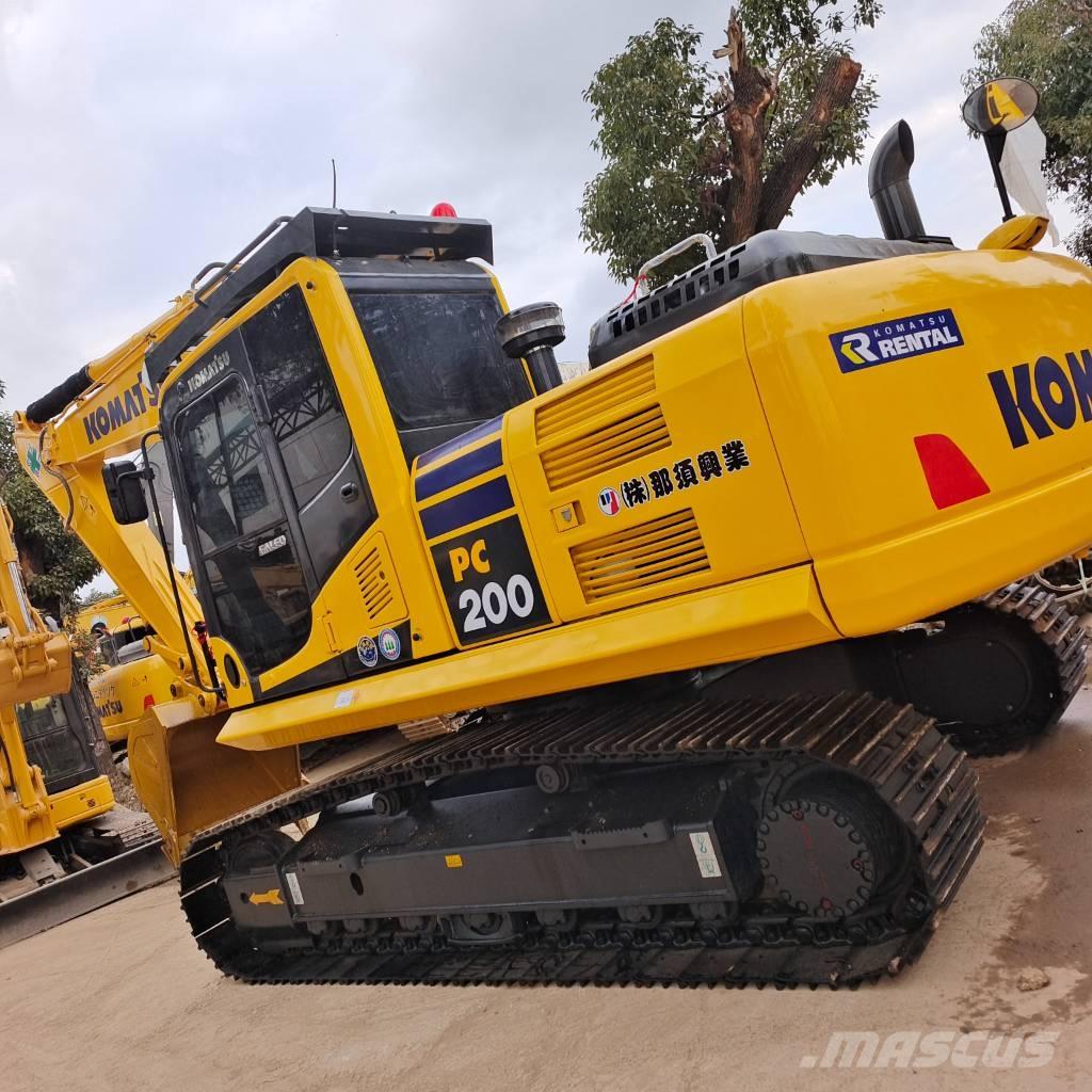 Komatsu 200 LC Raupenbagger