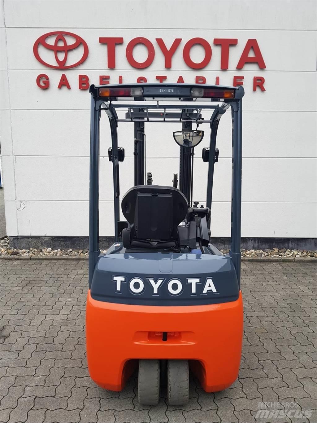 Toyota 8FBEKT18 Elektro Stapler