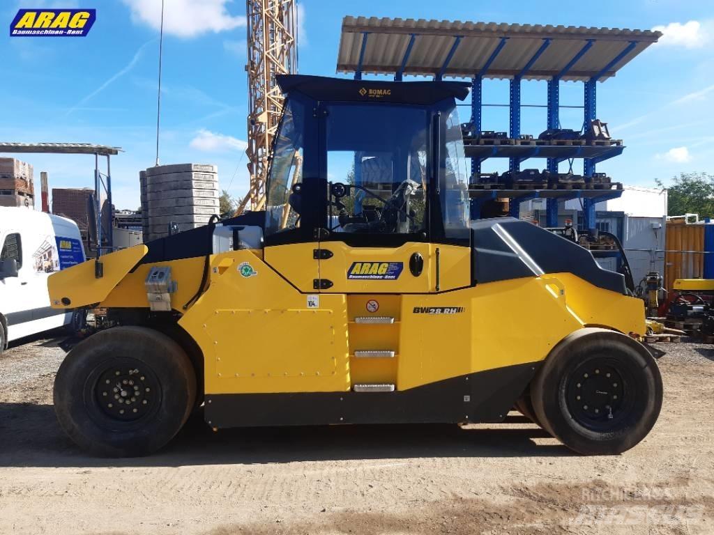 Bomag BW 28 RH Gummiradwalzen