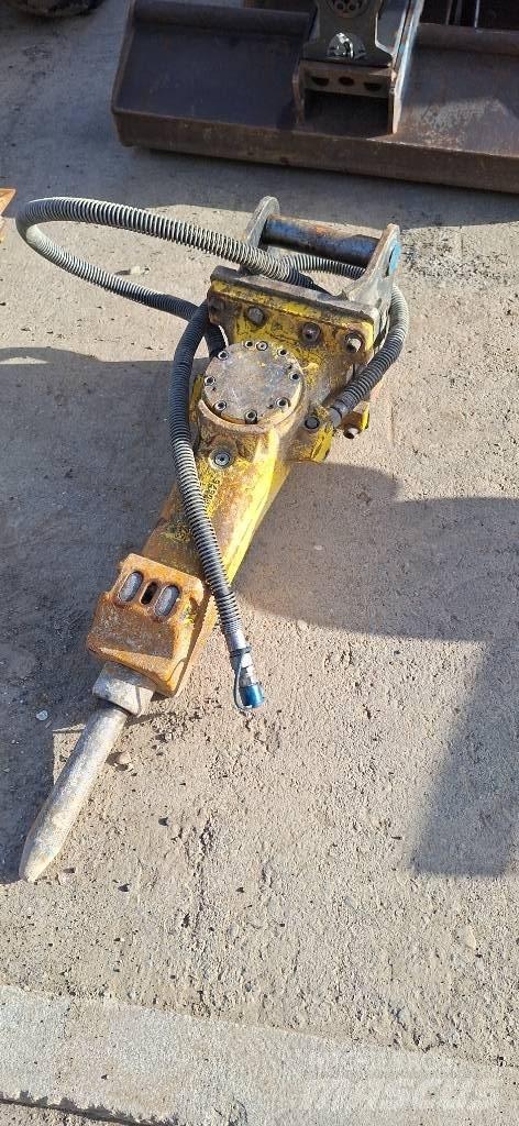 Epiroc SB 152 Hammer / Brecher