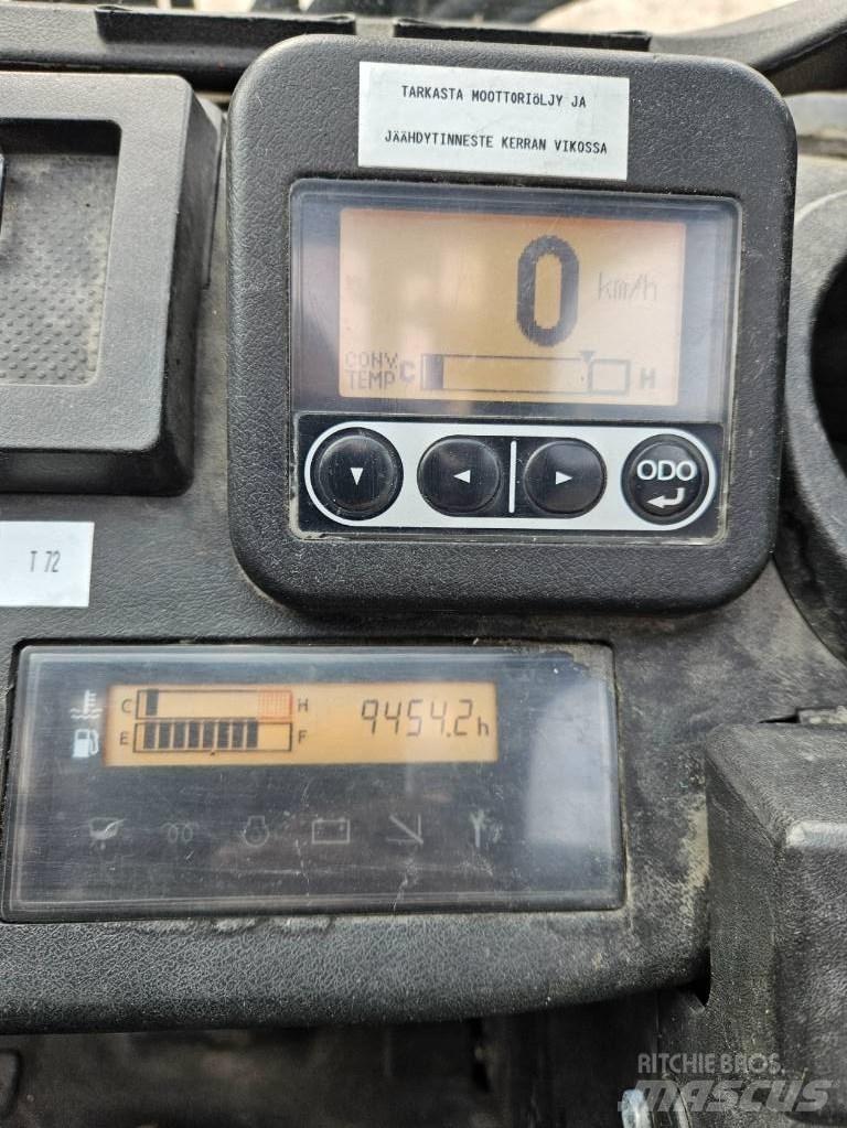 Toyota 02-8 FDF 25 Diesel Stapler