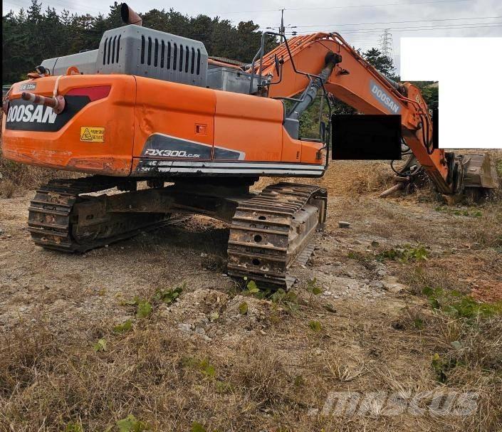 Doosan DX 300 LC-5 Raupenbagger