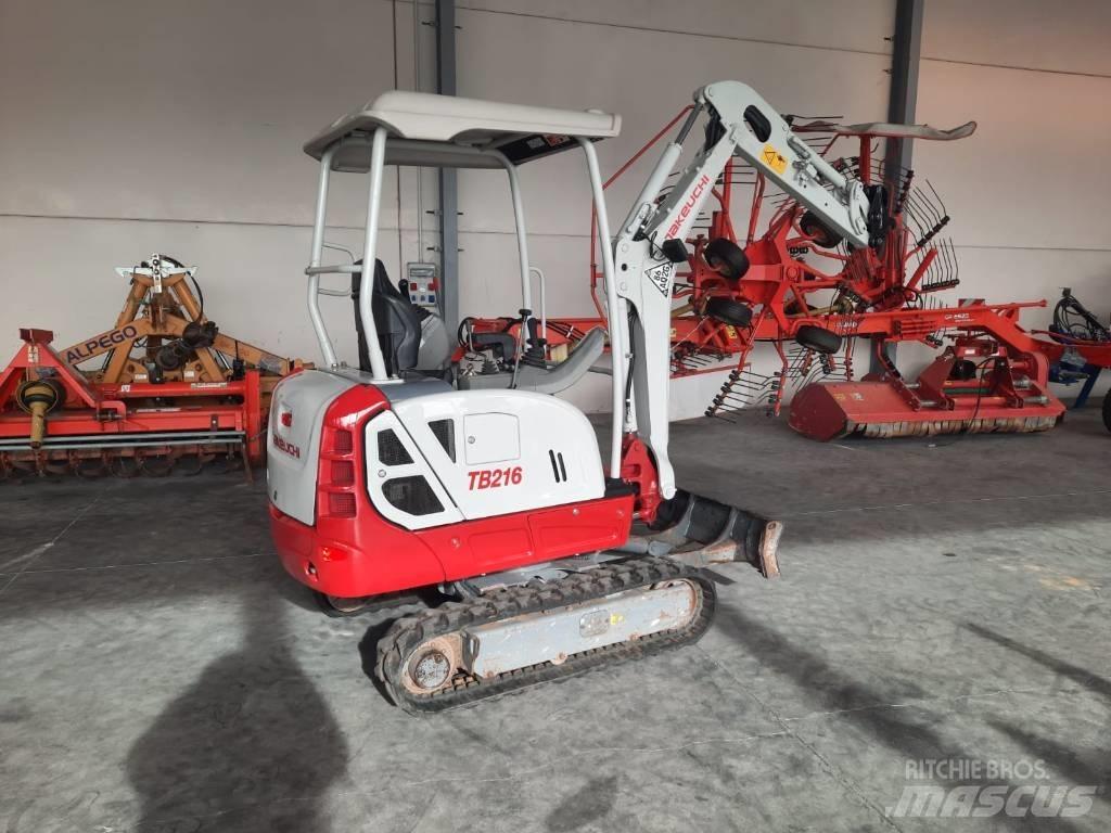 Takeuchi TB216 Minibagger < 7t