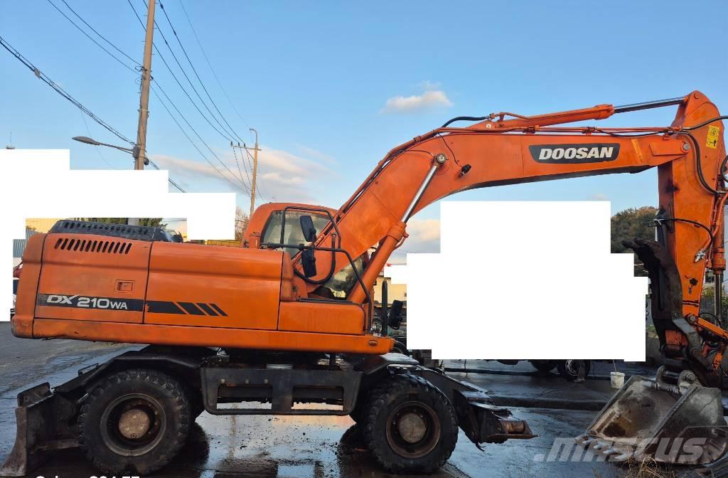 Doosan DX 210 WA Mobilbagger