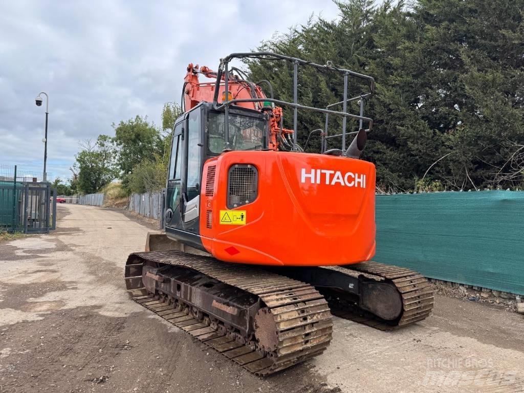 Hitachi ZX 135 US-5B Raupenbagger