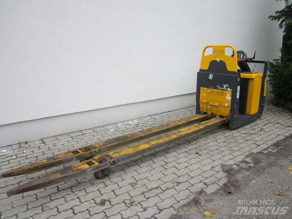 Jungheinrich ECE230 Elektro Stapler
