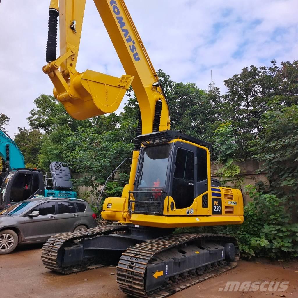 Komatsu PC 220-8 Raupenbagger