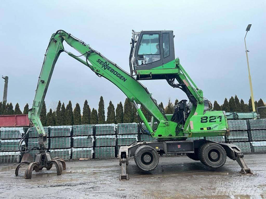 Sennebogen 821 Materialumschlag