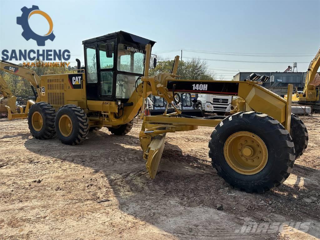 CAT 140H Grader