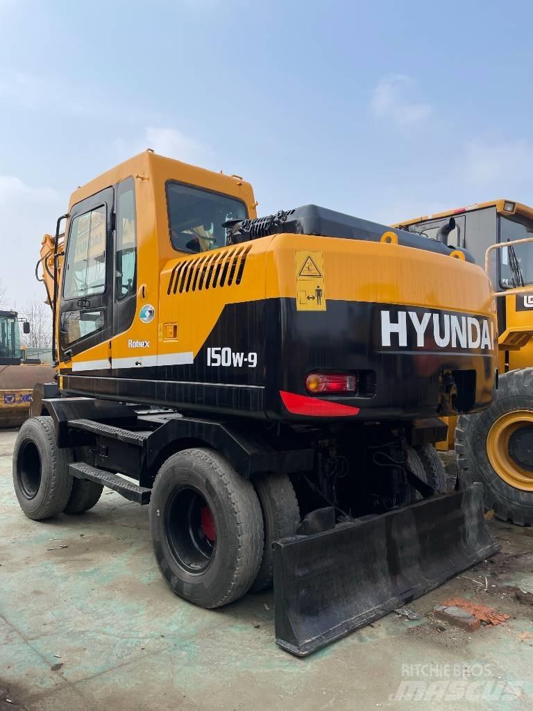 Hyundai R 150 W-9 Raupenbagger