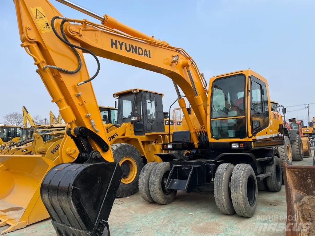 Hyundai R 150 W-9 Raupenbagger