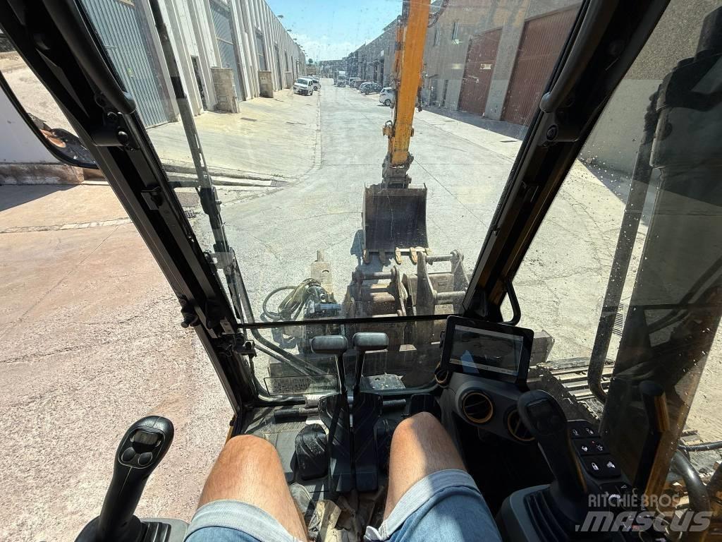 JCB 131 X LCD Raupenbagger