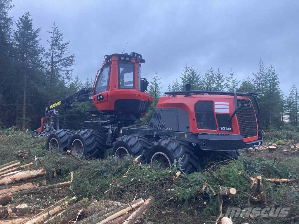 Komatsu 931XC Harvester