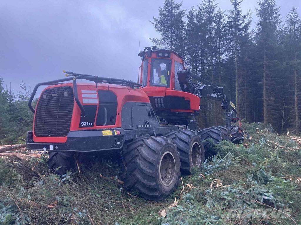 Komatsu 931XC Harvester