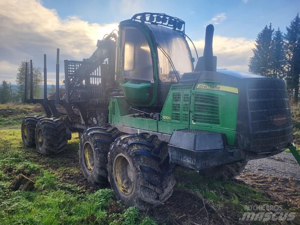 John Deere 1210 G Forwarder