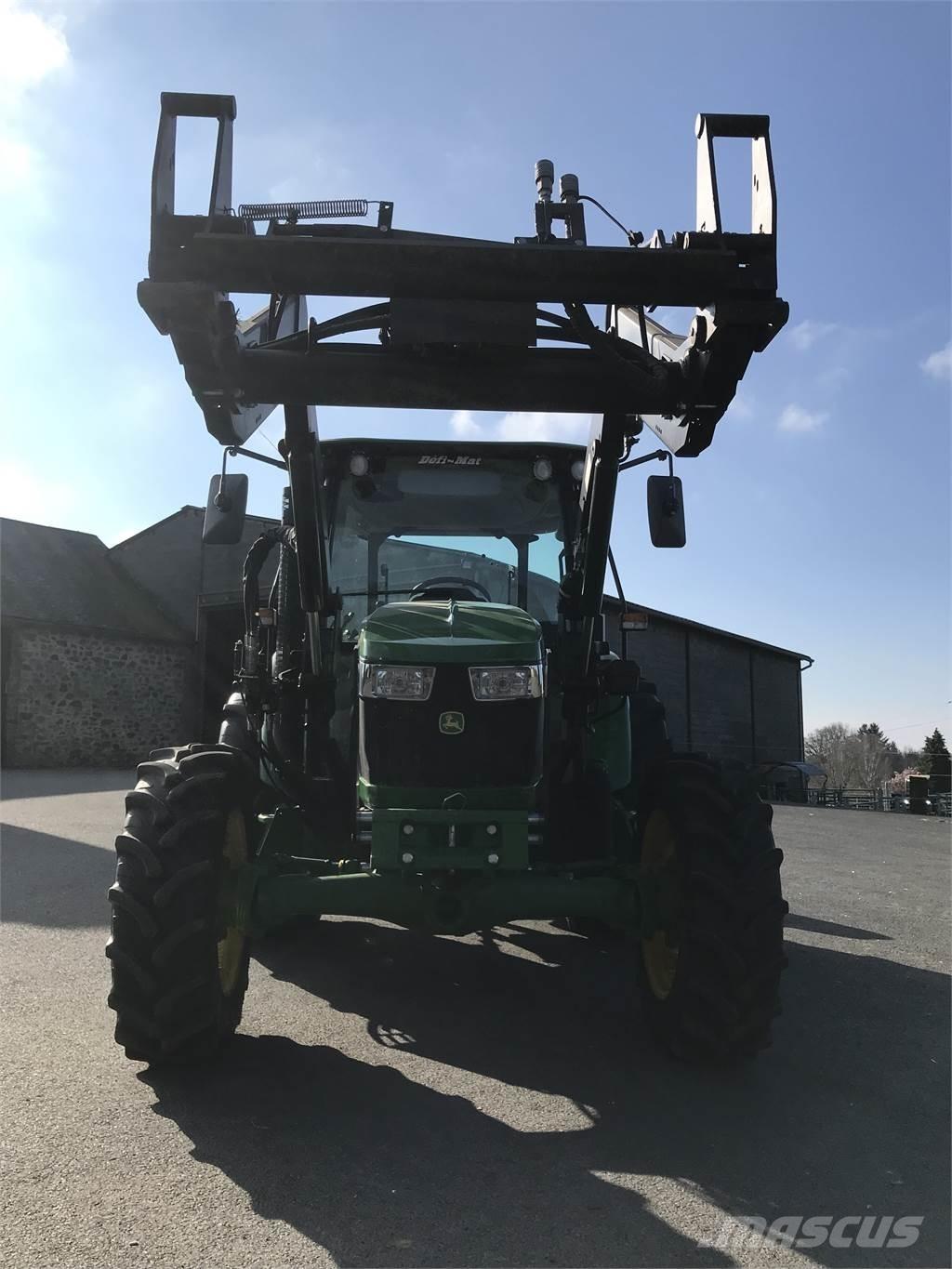 John Deere 5075 E Traktoren
